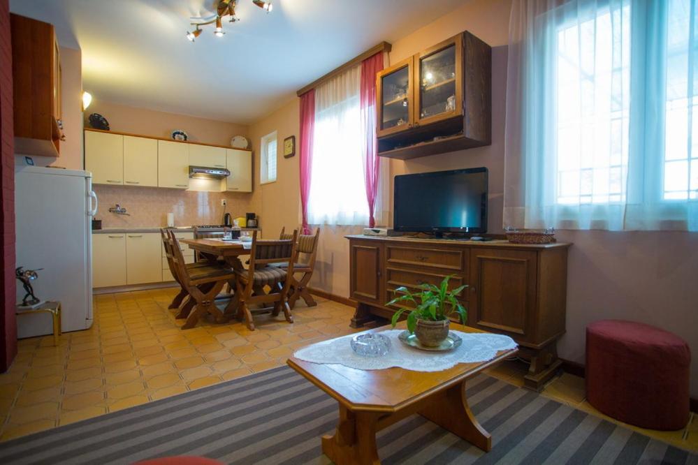 Apartments Tanja พอดโกรา ภายนอก รูปภาพ
